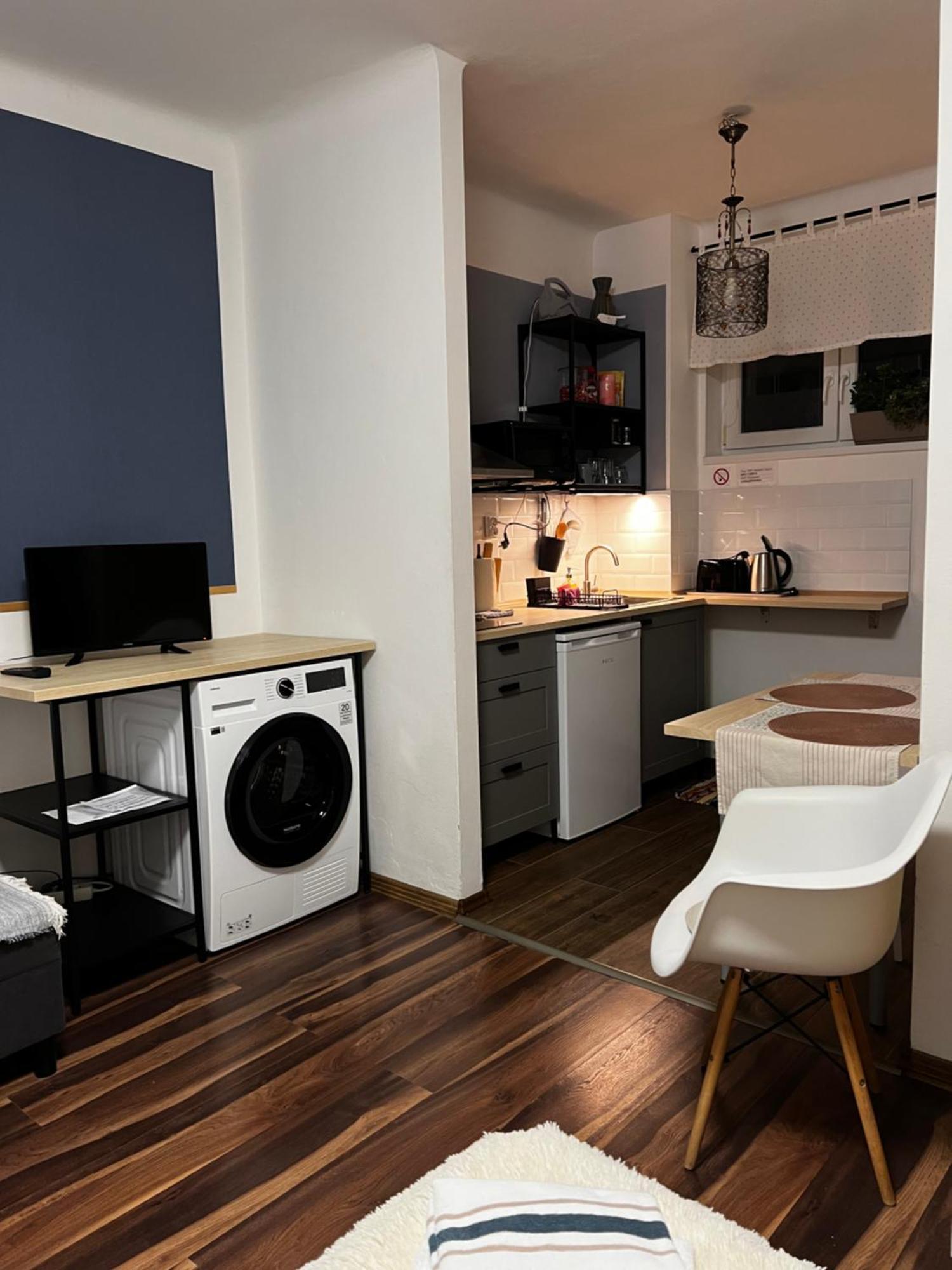 Utesene Apartmany - Bratislava - Trnavske Myto ภายนอก รูปภาพ